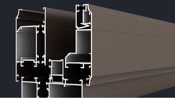 工程門窗中，斷橋鋁合金門窗的“斷橋”是指什么？