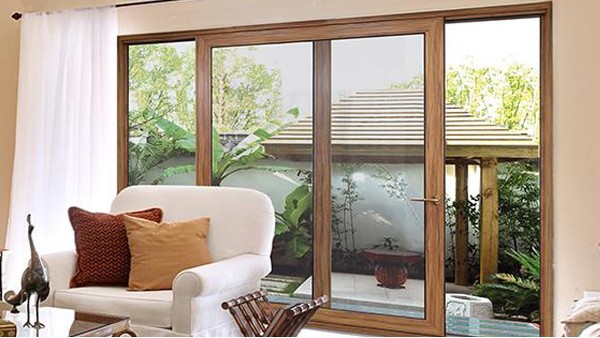 高端別墅門窗的標配？國內門窗十大品牌樓上樓門窗：就這？