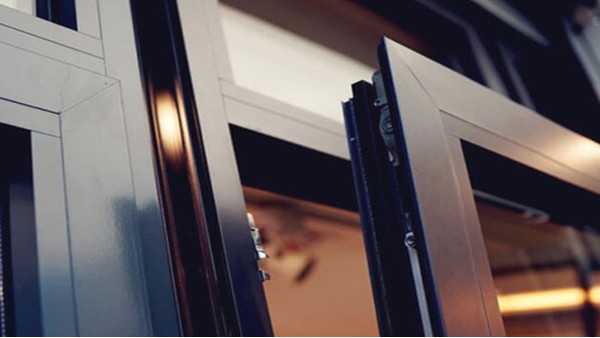 樓上樓工程門窗為什么會比普通門窗廠家性價比高？大有學(xué)問